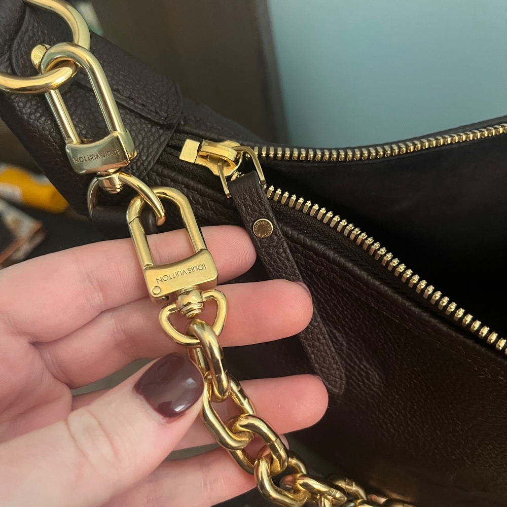 Loop Hobo Bag Louis Vuitton - Picture 7 of 9